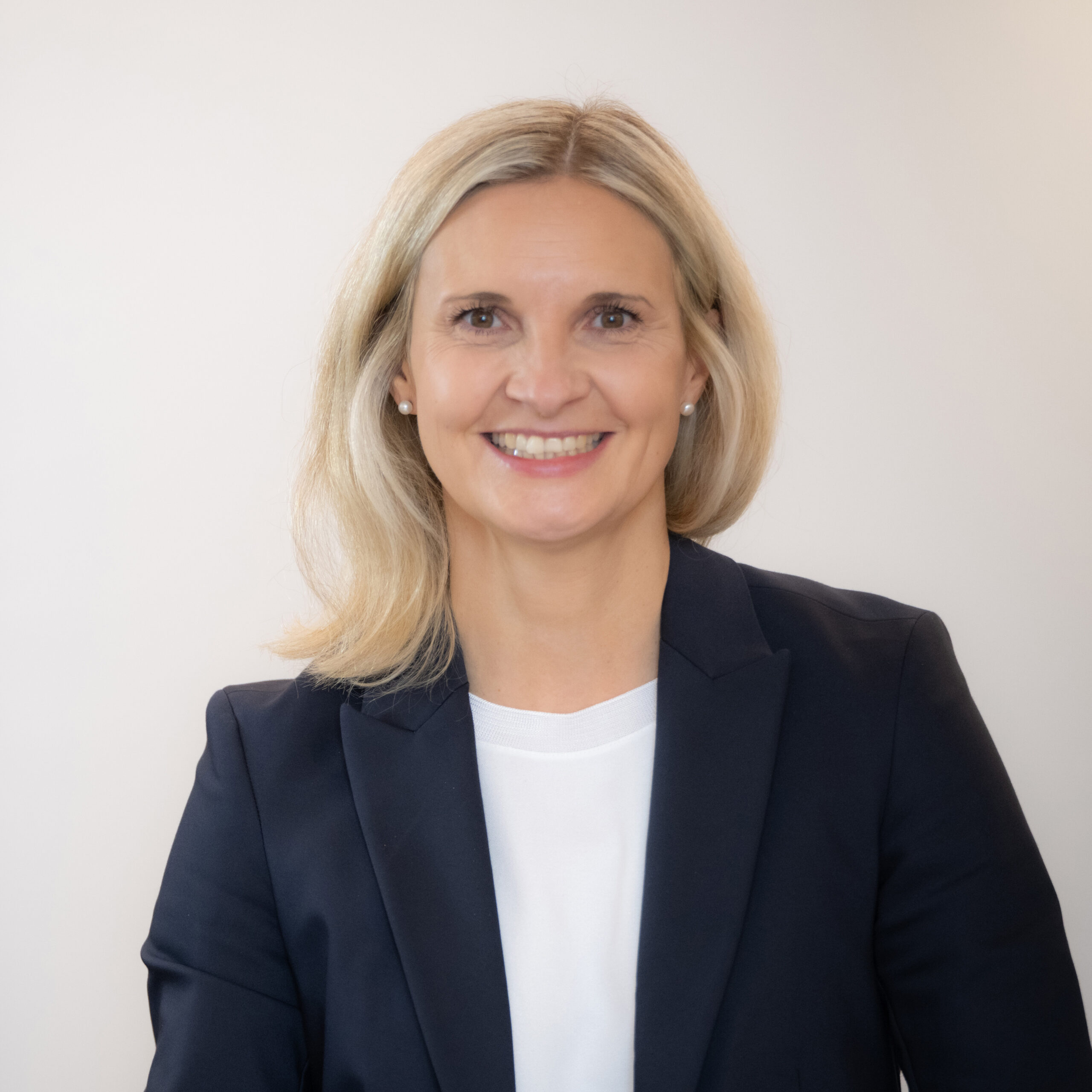 Portr&auml;t von Susanne Macht, Steuerberaterin in Regensburg